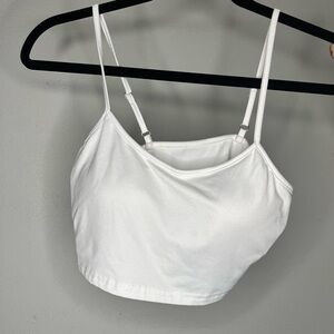 SHEIN White Crop Top